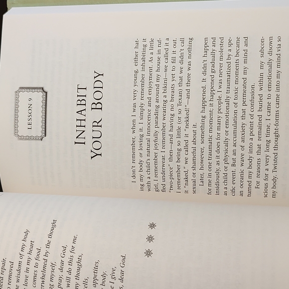 🌟MARIANNE WILLIAMSON🌟 - A Course in Weight Loss - HARDBACK - Picture 8 of 12